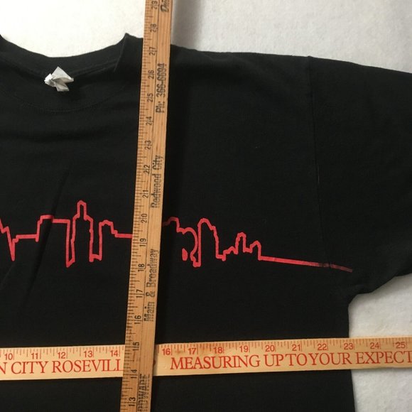 Vintage pulse night club T-Shirt Size Adult XL Las Vegas Black skyline graphic - Picture 4 of 8